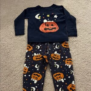 Hanna Andersson Halloween Pumpkin Pajama Set in size 2